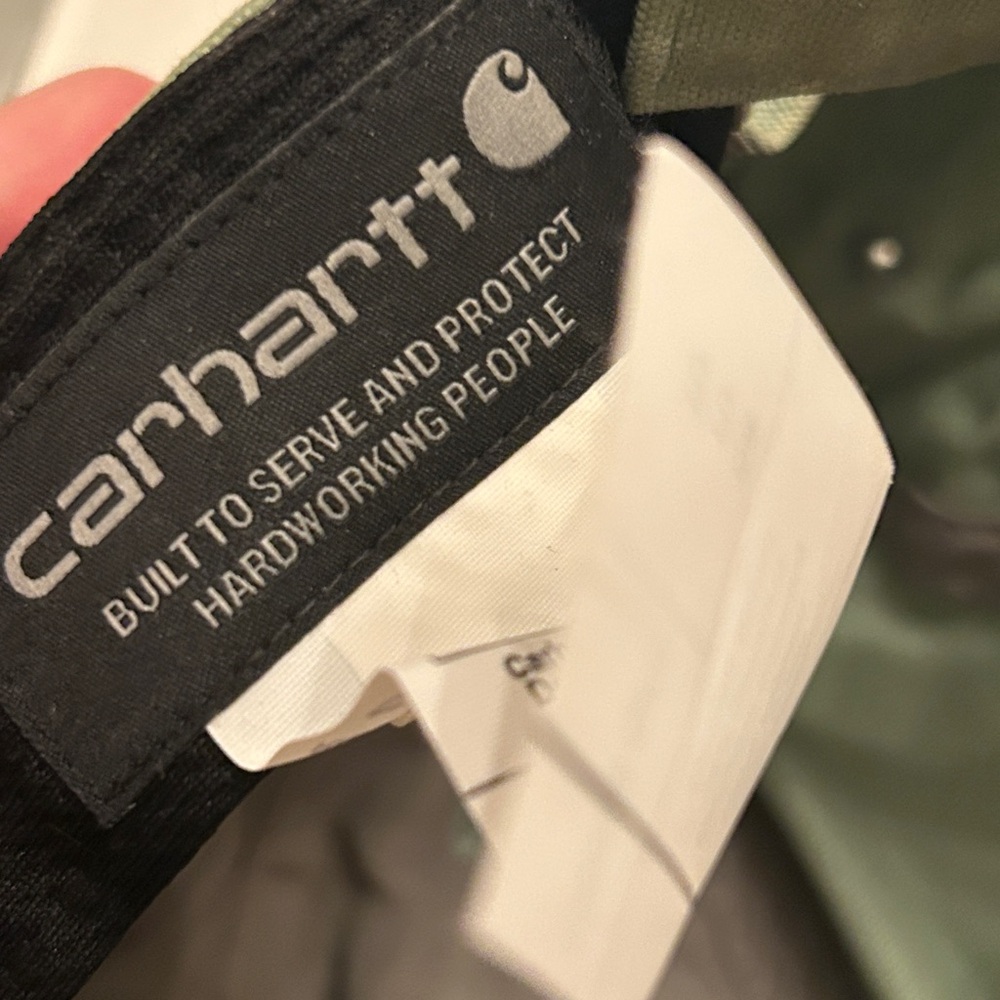 Carhartt Green Cap - Picture 6 of 9